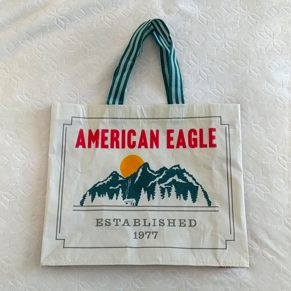American Eagle Outfitters Other - American Eagle shopping bag